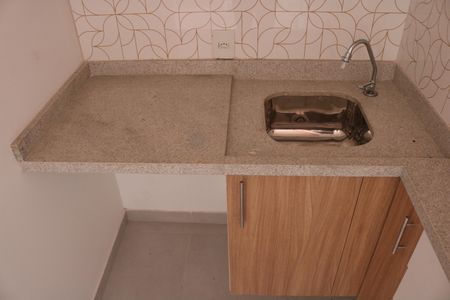 Apartamento para alugar com 34m², 2 quartos e sem vagaCozinha e Área de Serviço