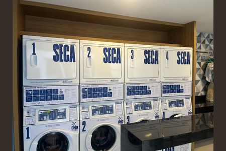 Apartamento para alugar com 34m², 2 quartos e sem vaga Apartamento para alugar com 34m², 2 quartos e sem vagaLavanderia