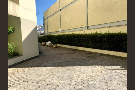 Apartamento para alugar com 1 quarto, 61m² em Indianópolis, São Paulo