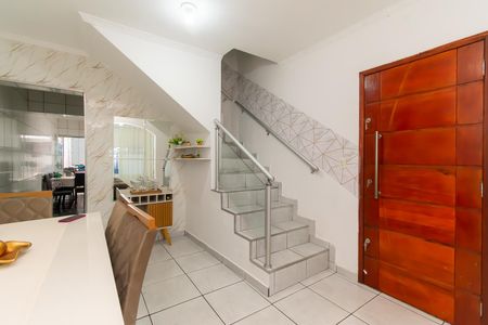 Casa à venda com 200m², 5 quartos e 2 vagasSala
