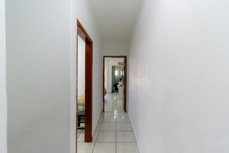 Casa à venda com 200m², 5 quartos e 2 vagasCorredor