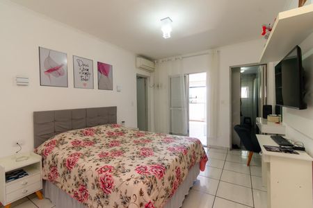 Casa à venda com 200m², 5 quartos e 2 vagasSuíte