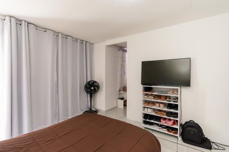 Casa à venda com 200m², 5 quartos e 2 vagasQuarto 2