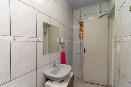 Casa à venda com 200m², 5 quartos e 2 vagasBanheiro da Suíte
