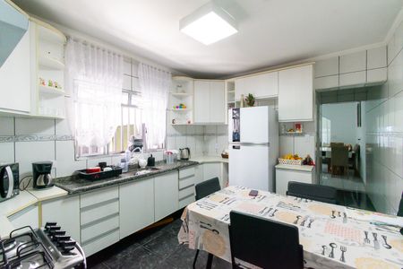 Casa à venda com 200m², 5 quartos e 2 vagasCozinha