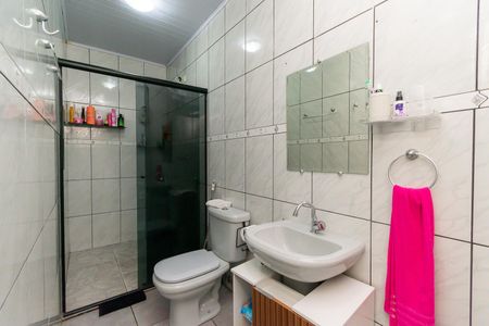 Casa à venda com 200m², 5 quartos e 2 vagasBanheiro da Suíte