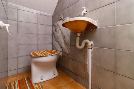 Lavabo de casa para alugar com 2 quartos, 150m² em Jardim Brasil (zona Norte), São Paulo