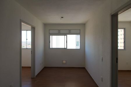 Sala de apartamento para alugar com 2 quartos, 36m² em Fazenda da Juta, São Paulo