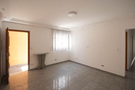 Sala de casa para alugar com 3 quartos, 240m² em Vila Sabrina, São Paulo