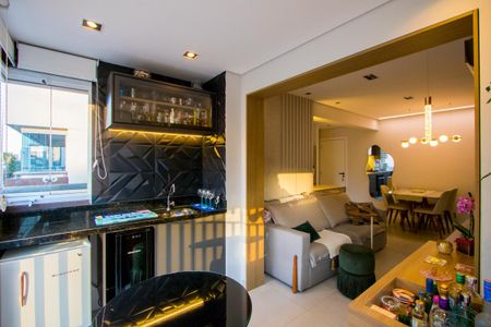 Apartamento à venda com 63m², 2 quartos e 1 vagaVaranda