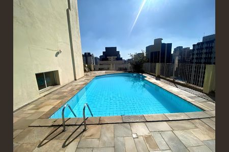 Apartamento para alugar com 43m², 1 quarto e sem vaga