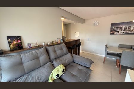 Sala de apartamento à venda com 2 quartos, 59m² em Vila Sao Pedro, Santo André