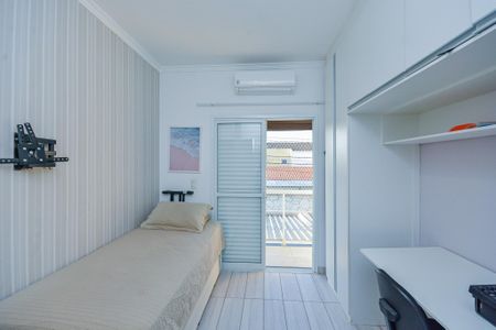 Casa à venda com 82m², 2 quartos e 2 vagasQuarto 2