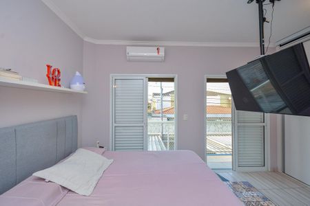 Casa à venda com 82m², 2 quartos e 2 vagasSuite