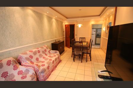 Sala de apartamento para alugar com 2 quartos, 125m² em Vila Assuncao, Praia Grande