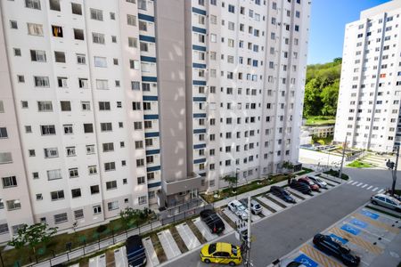 Vista da Sala de apartamento para alugar com 2 quartos, 39m² em Bonsucesso, Rio de Janeiro