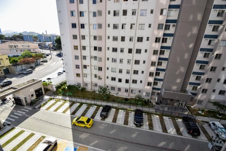 Vista da Sala de apartamento para alugar com 2 quartos, 39m² em Bonsucesso, Rio de Janeiro