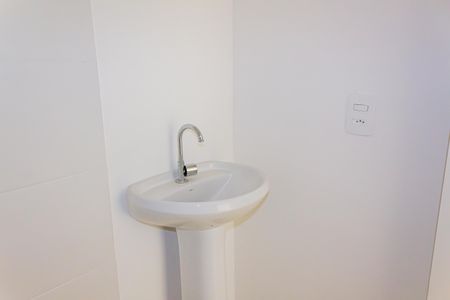 Apartamento à venda com 33m², 2 quartos e sem vagaBanheiro