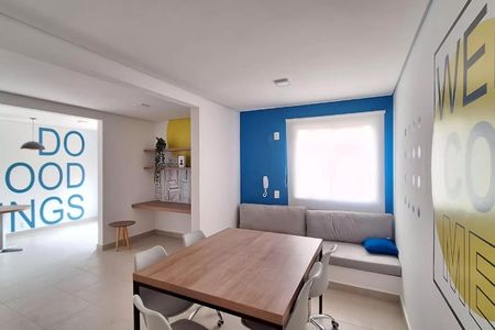 Apartamento à venda com 33m², 2 quartos e sem vagaÁrea comum - Home Office