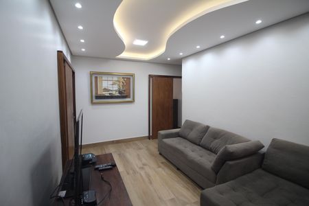 Sala de apartamento para alugar com 3 quartos, 54m² em Eldorado, Contagem