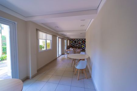 Apartamento à venda com 28m², 1 quarto e sem vagaÁrea comum - Salão de festas