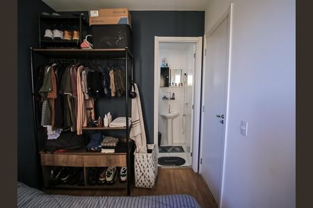 Apartamento à venda com 28m², 1 quarto e sem vagaQuarto