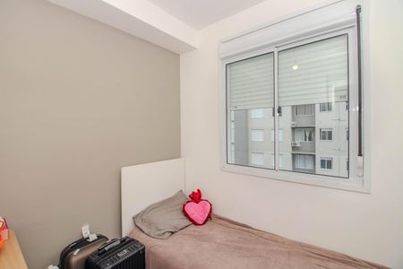 Quarto 1 de apartamento à venda com 2 quartos, 41m² em Sarandi, Porto Alegre