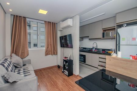 Sala/Cozinha de apartamento à venda com 2 quartos, 41m² em Sarandi, Porto Alegre
