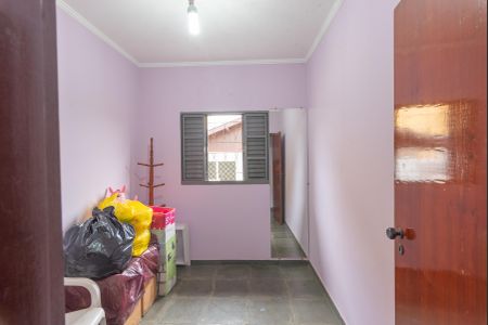 Casa à venda com 127m², 2 quartos e 4 vagasCasa 2- Quarto