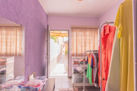 Casa à venda com 127m², 2 quartos e 4 vagasCasa 2- Sala