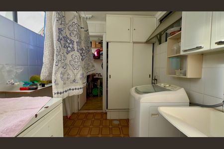 Apartamento para alugar com 190m², 3 quartos e 1 vaga Apartamento para alugar com 190m², 3 quartos e 1 vagaÁrea de Serviço