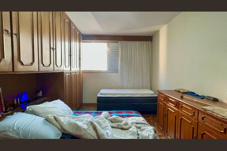 Apartamento para alugar com 190m², 3 quartos e 1 vaga Apartamento para alugar com 190m², 3 quartos e 1 vagaSuite