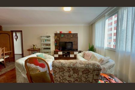 Apartamento para alugar com 190m², 3 quartos e 1 vaga Apartamento para alugar com 190m², 3 quartos e 1 vagaSala