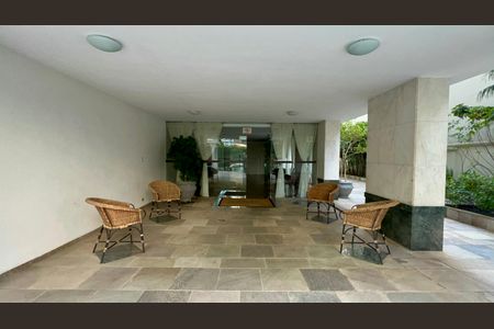 Apartamento para alugar com 190m², 3 quartos e 1 vaga Apartamento para alugar com 190m², 3 quartos e 1 vagaHall de entrada