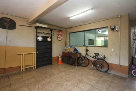 Casa à venda com 148m², 3 quartos e 2 vagasGaragem