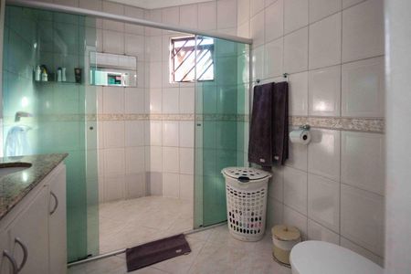 Casa à venda com 148m², 3 quartos e 2 vagasBanheiro da Suite 03