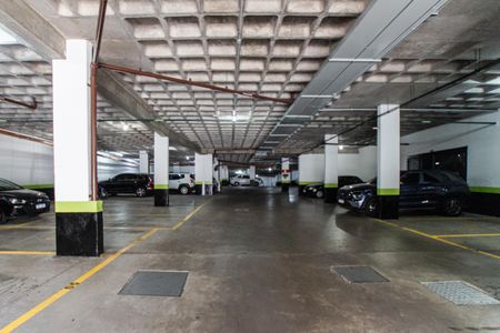 Apartamento à venda com 77m², 3 quartos e 1 vaga Apartamento à venda com 77m², 3 quartos e 1 vagaGaragem