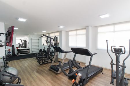 Apartamento à venda com 77m², 3 quartos e 1 vaga Apartamento à venda com 77m², 3 quartos e 1 vagaÁrea comum - Academia