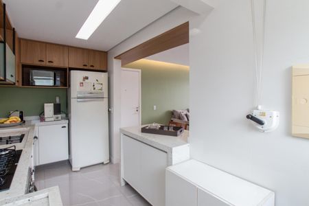 Apartamento à venda com 77m², 3 quartos e 1 vaga Apartamento à venda com 77m², 3 quartos e 1 vagaCozinha e Área de Serviço