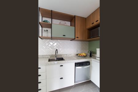 Apartamento à venda com 77m², 3 quartos e 1 vaga Apartamento à venda com 77m², 3 quartos e 1 vagaCozinha e Área de Serviço