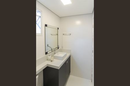 Apartamento à venda com 77m², 3 quartos e 1 vaga Apartamento à venda com 77m², 3 quartos e 1 vagaBanheiro