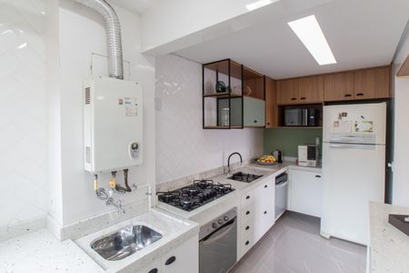 Apartamento à venda com 77m², 3 quartos e 1 vaga Apartamento à venda com 77m², 3 quartos e 1 vagaCozinha e Área de Serviço