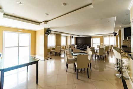 Apartamento à venda com 85m², 3 quartos e 2 vagasÁrea comum - Salão de festas