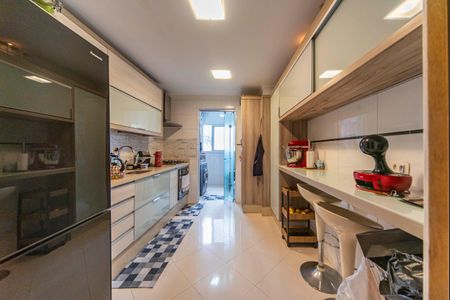 Apartamento à venda com 85m², 3 quartos e 2 vagasCozinha