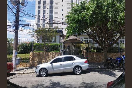 Apartamento para alugar com 65m², 2 quartos e 1 vagaFachada e portaria
