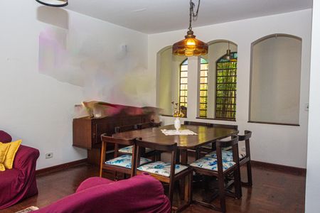 Casa à venda com 250m², 3 quartos e 2 vagasSala 1