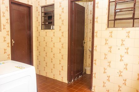 Casa à venda com 250m², 3 quartos e 2 vagasÁrea de Serviço