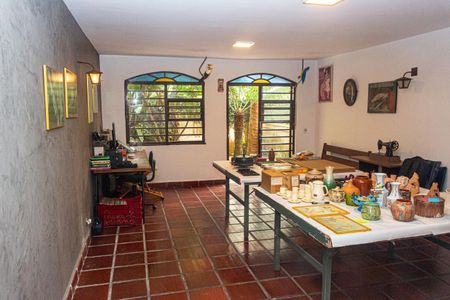 Casa à venda com 250m², 3 quartos e 2 vagasSalão de Festas