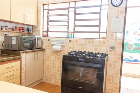 Casa à venda com 250m², 3 quartos e 2 vagasCozinha