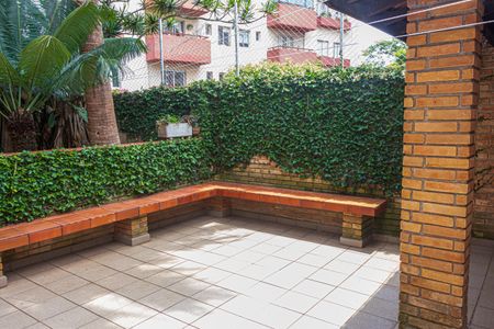 Casa à venda com 250m², 3 quartos e 2 vagasChurrasqueira